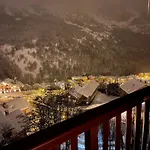 A Avec Cheminee